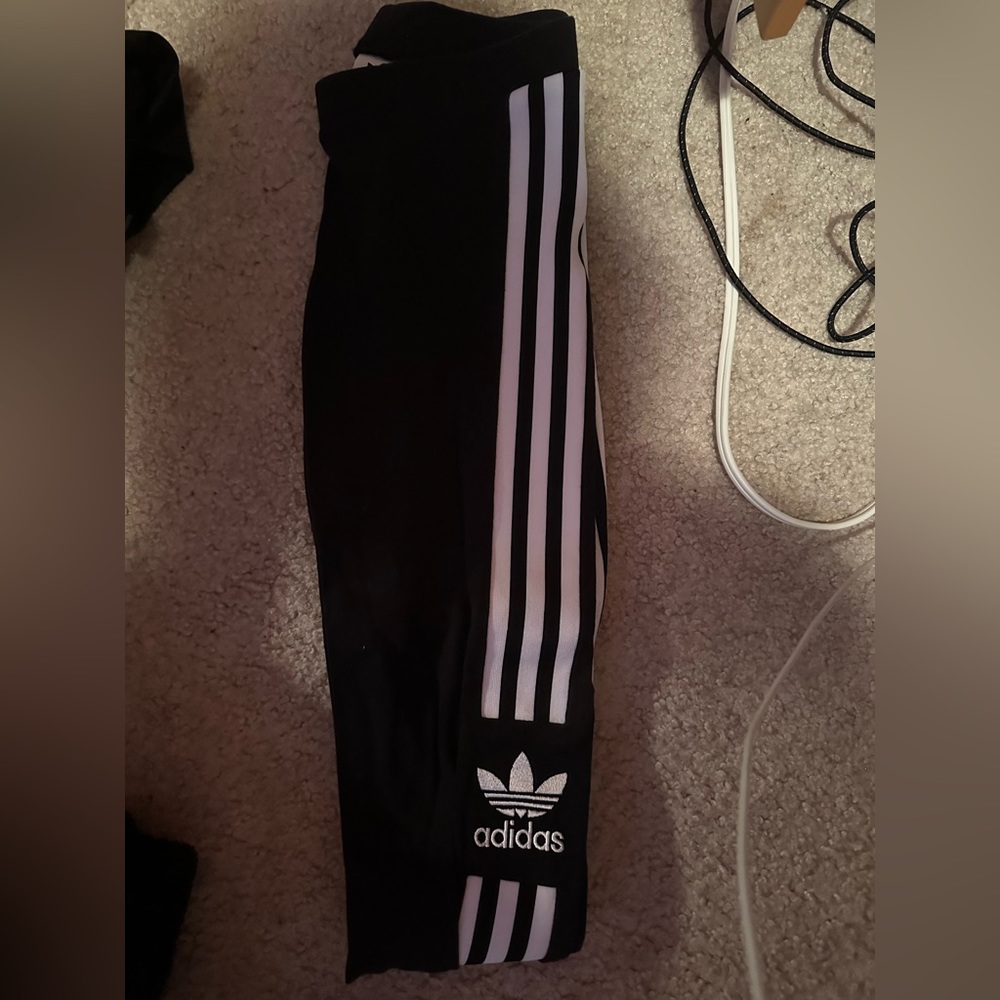 Adidas black leggings barely worn